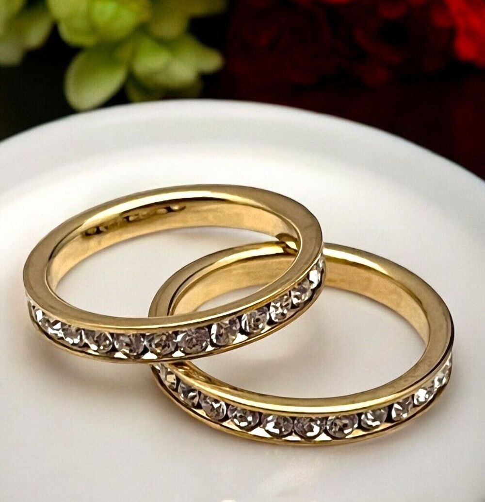 New Boutique Ring Size 6.5 Two Stackable Bands Gold Tone - 2P